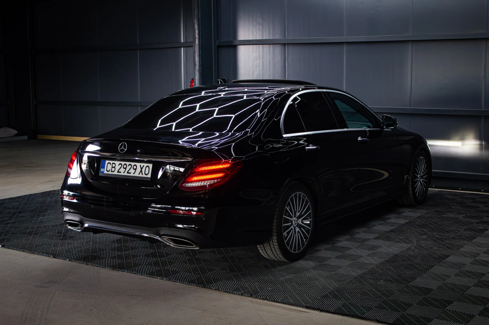 Mercedes-Benz E 300 * ������� � ����� *  | Mobile.bg � ����������� 6