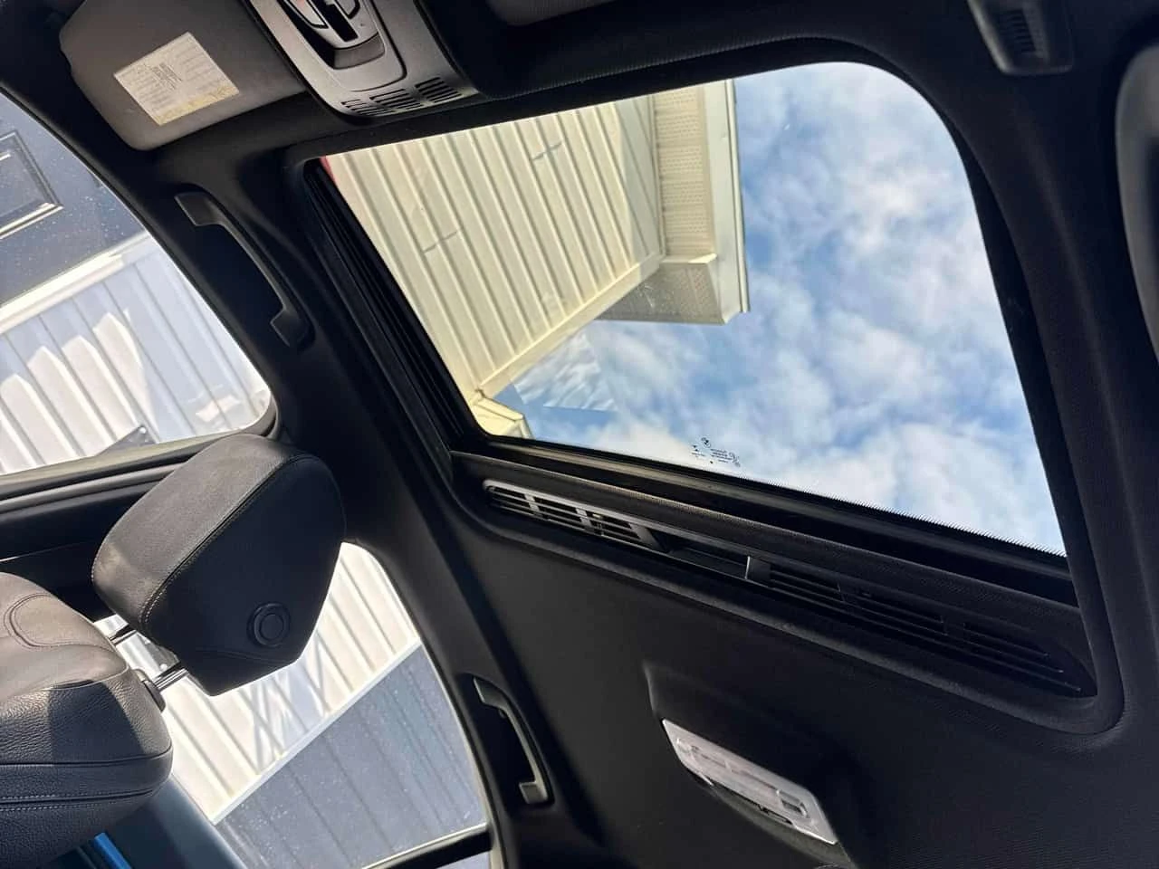 BMW 340 340i xDrive  CARFAX, снимка 12 - Автомобили и джипове - 54357489