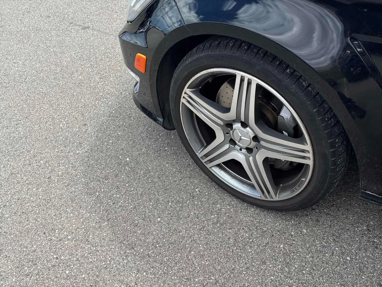 Mercedes-Benz CLS 63 AMG * FULLMAX* ГЛАВНО ПРЕДСТАВИТЕЛСТВО НА MERCEDES* , снимка 14 - Автомобили и джипове - 54445922