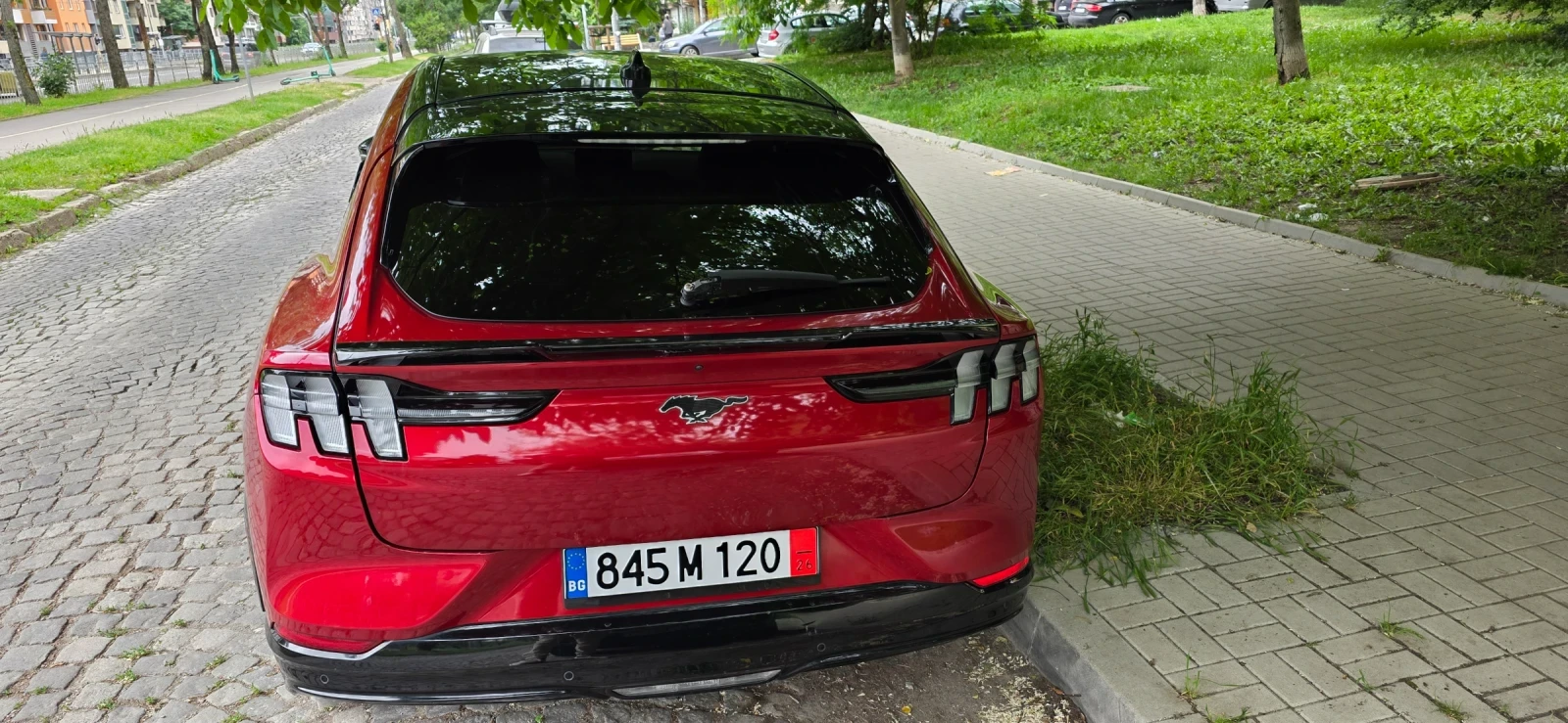 Ford Mustang Mach-E 99KW , PREMIUM + , 4x4 B&O, снимка 4 - Автомобили и джипове - 54726043