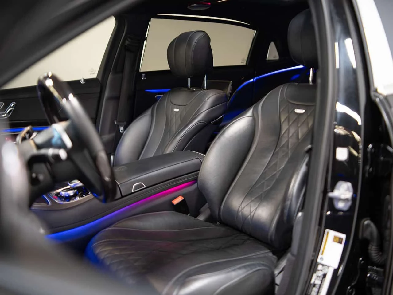 Mercedes-Benz Maybach * 650 | AMG | | EXECUTIVE PKG | 20 IN * CARFAX * Ц, снимка 11 - Автомобили и джипове - 54784940