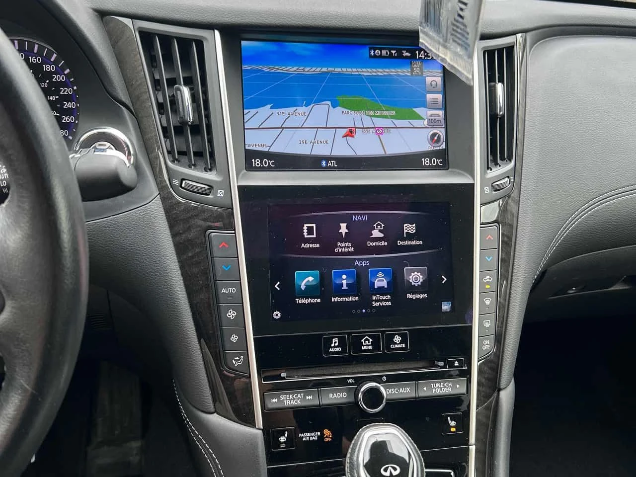 Infiniti Q60 * 3.0t * ДИСТРОНИК* BOSE* ШИБИДАХ* КАМЕРА* , снимка 10 - Автомобили и джипове - 54867041