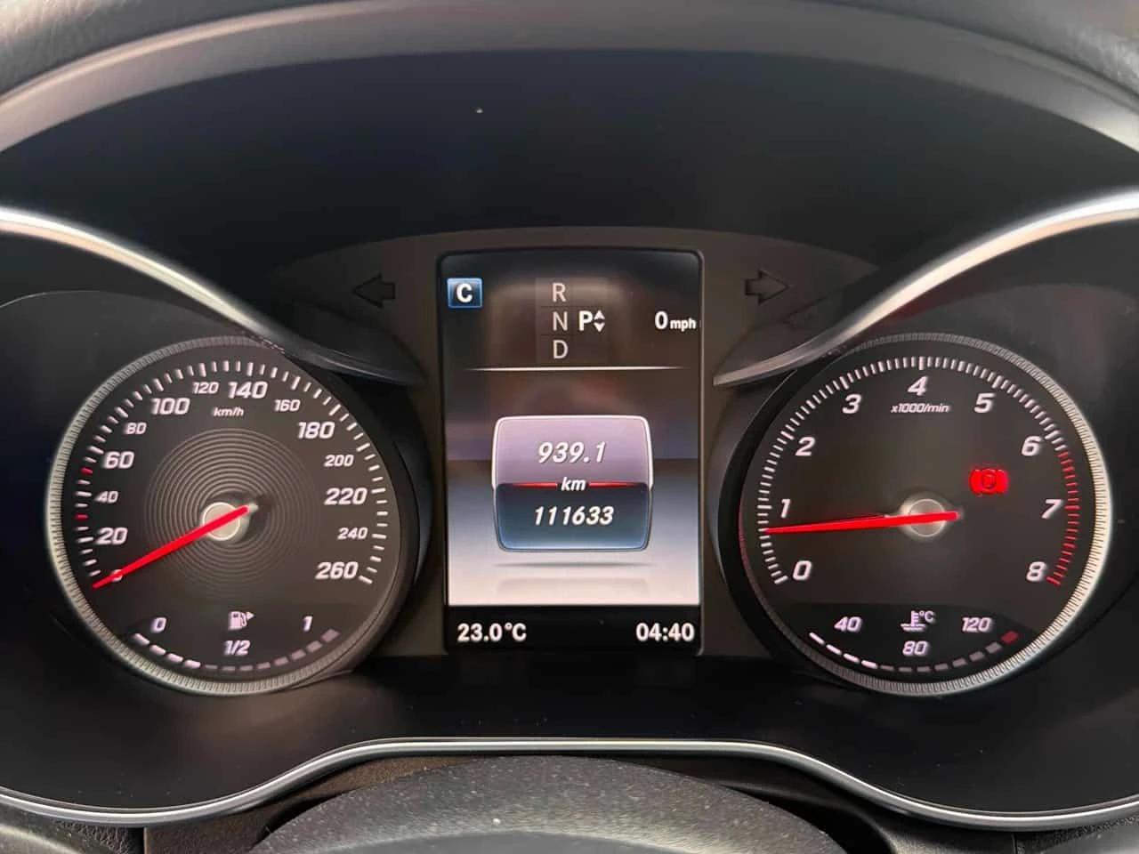 Mercedes-Benz C 300 CARFAX, снимка 8 - Автомобили и джипове - 54940755