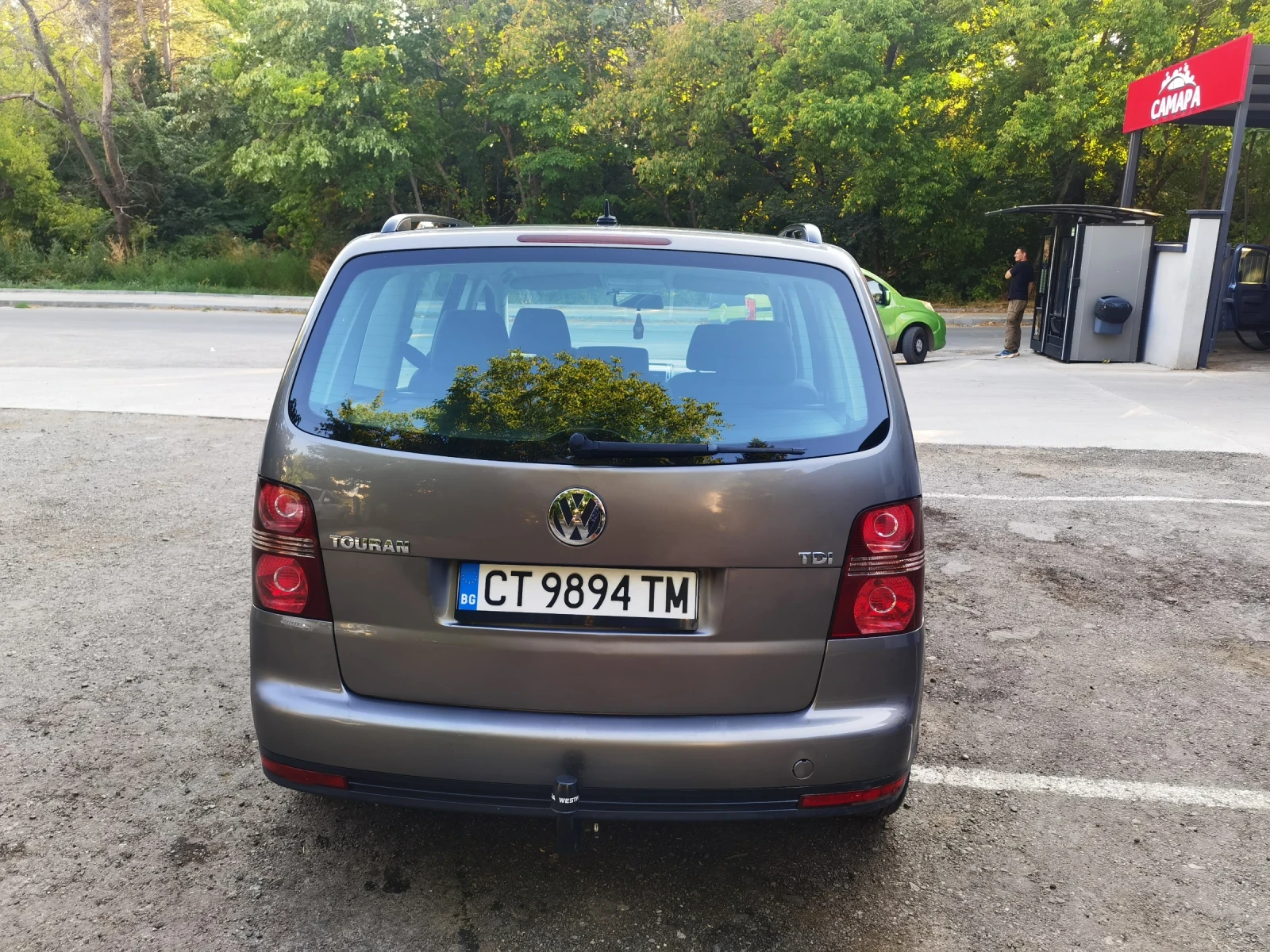 VW Touran 1.9TDI 6ск , снимка 8 - Автомобили и джипове - 55564705