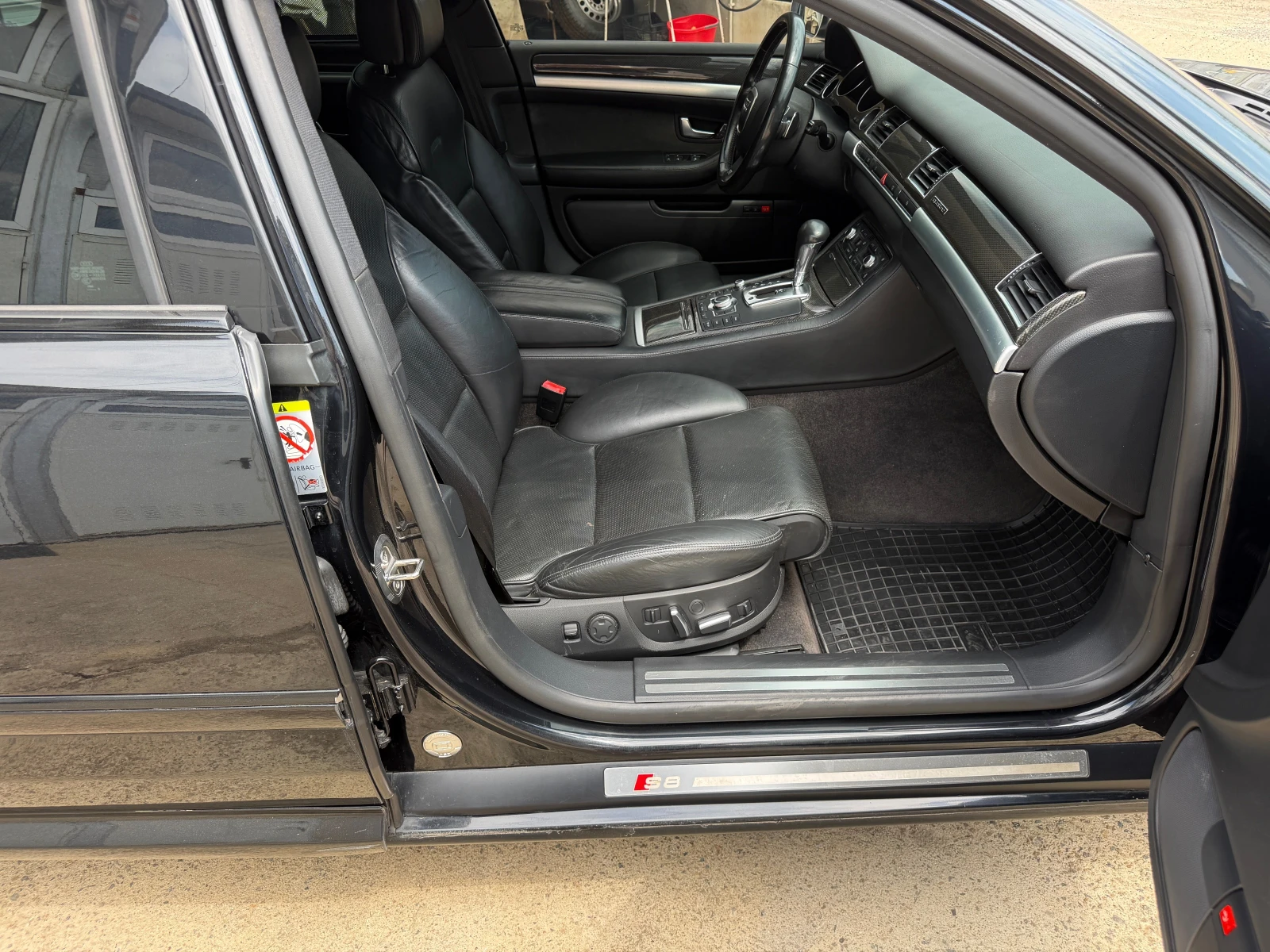 Audi S8 5, 2 V10 450к.с., снимка 11 - Автомобили и джипове - 55653560