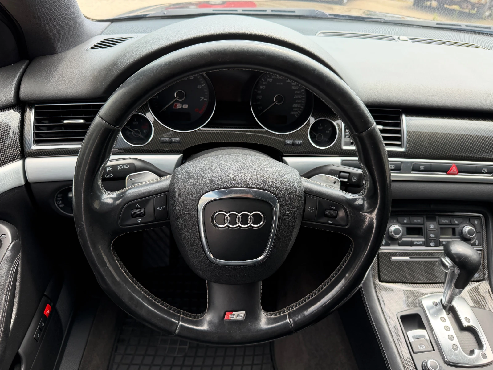 Audi S8 5, 2 V10 450к.с., снимка 9 - Автомобили и джипове - 55653560