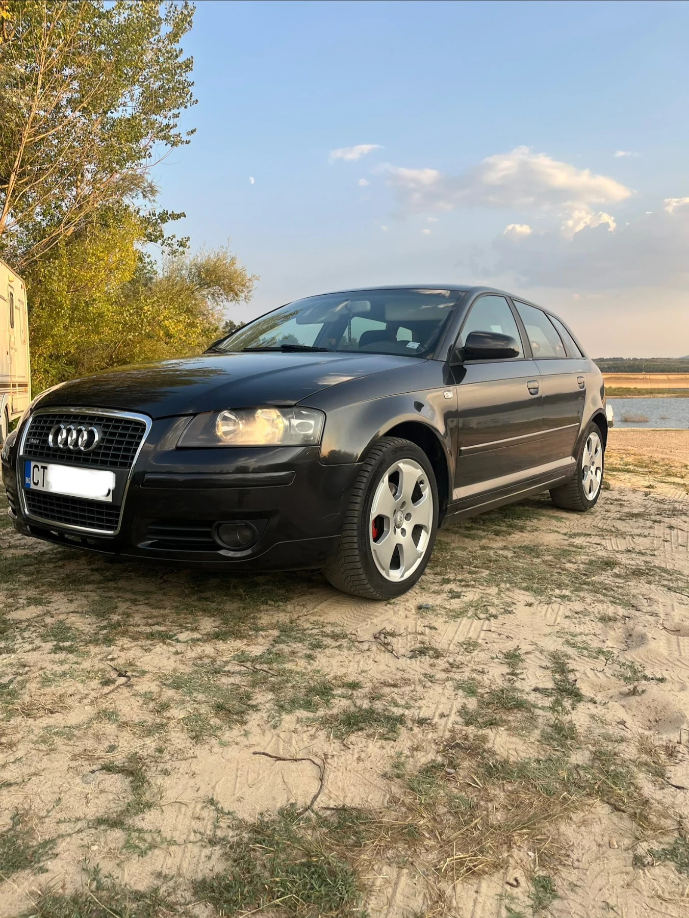 Audi A3 Sportback , снимка 2 - Автомобили и джипове - 55776810