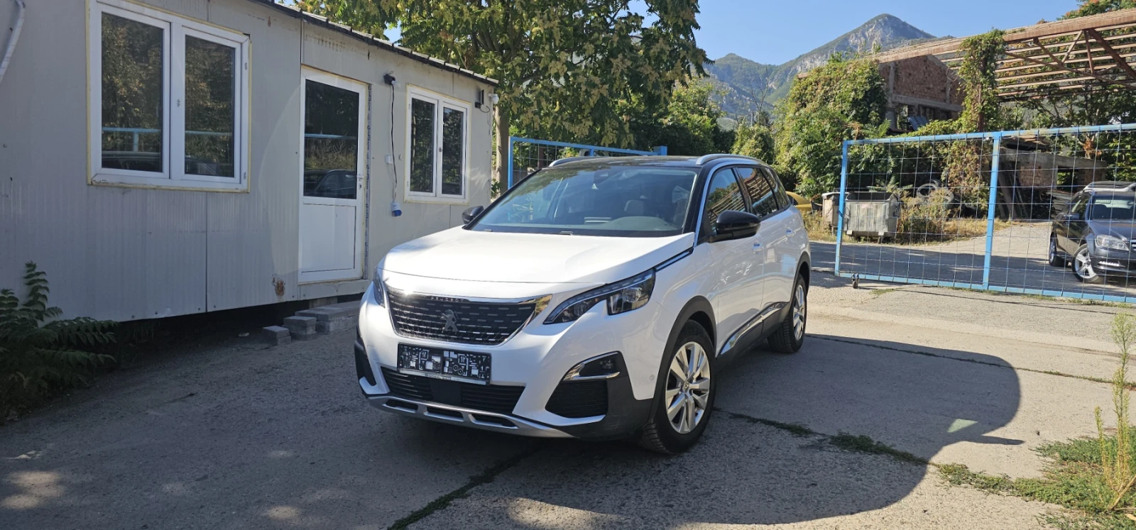 Peugeot 5008 1.2i 65хил.км, снимка 3 - Автомобили и джипове - 55834958