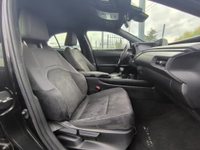 Lexus UX 250h 2.0 Hybrid, снимка 11