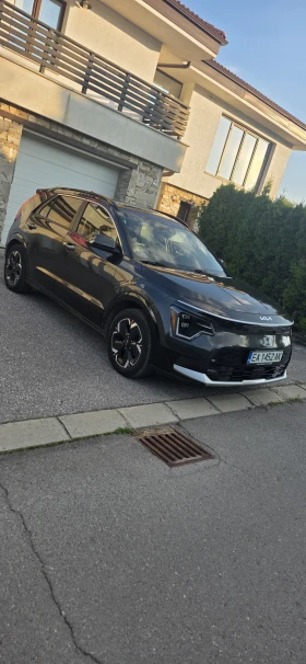 Kia Niro Всички екстри! , снимка 1