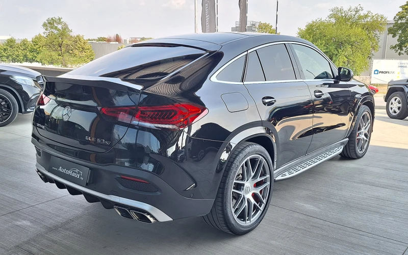 Mercedes-Benz GLE 63 S AMG 4MATIC+ Coupe, снимка 3 - Автомобили и джипове - 47042800