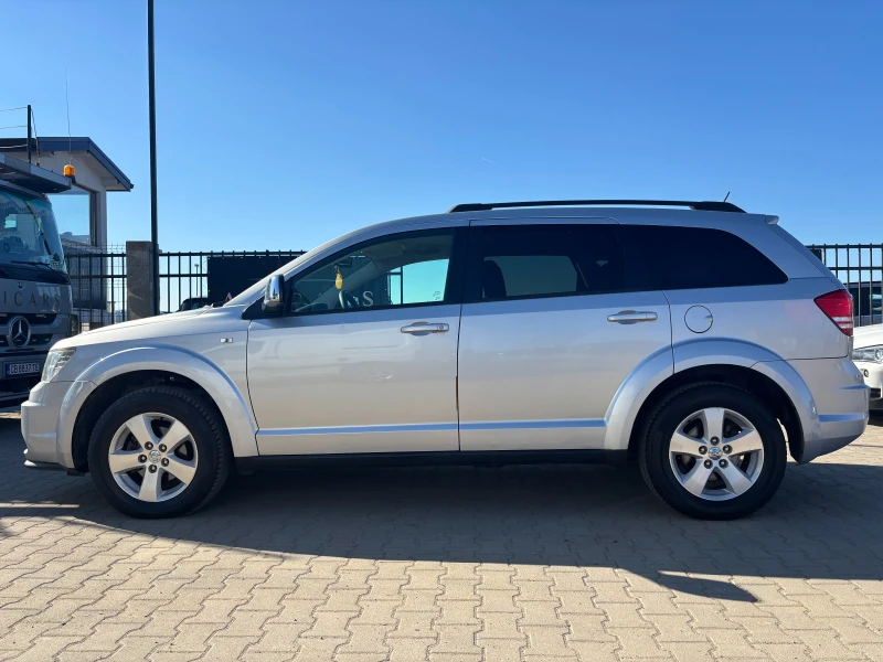 Dodge Journey 2.0D 7 МЕСТЕН , снимка 2 - Автомобили и джипове - 47614483