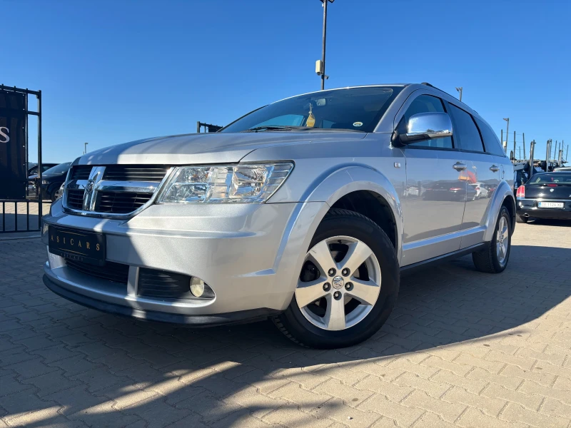 Dodge Journey 2.0D 7 МЕСТЕН , снимка 1 - Автомобили и джипове - 47614483