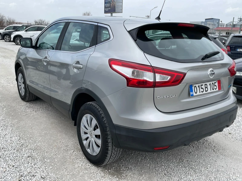 Nissan Qashqai 1.5 dci, снимка 6 - Автомобили и джипове - 49480546