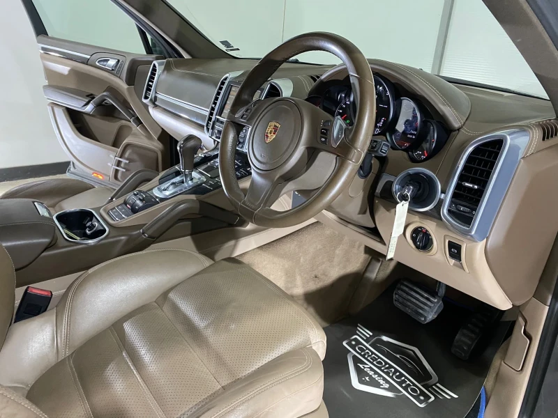 Porsche Cayenne, снимка 7 - Автомобили и джипове - 51744182
