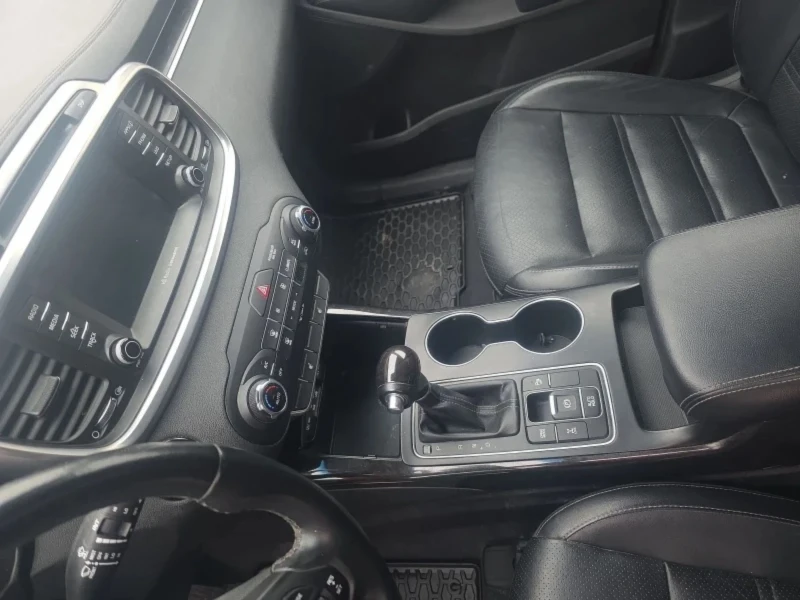 Kia Sorento Kia Sorento ЕХ 3.3 V6 GDI 292 к.с. 4x4 AWD Автомат, снимка 10 - Автомобили и джипове - 52817044