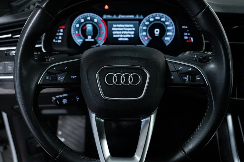 Audi Q7 55TFSI* ДИГИТАЛНО* ТАБЛО* ДИСТРТОНИК* 360КАМЕРА* М, снимка 10 - Автомобили и джипове - 53262802