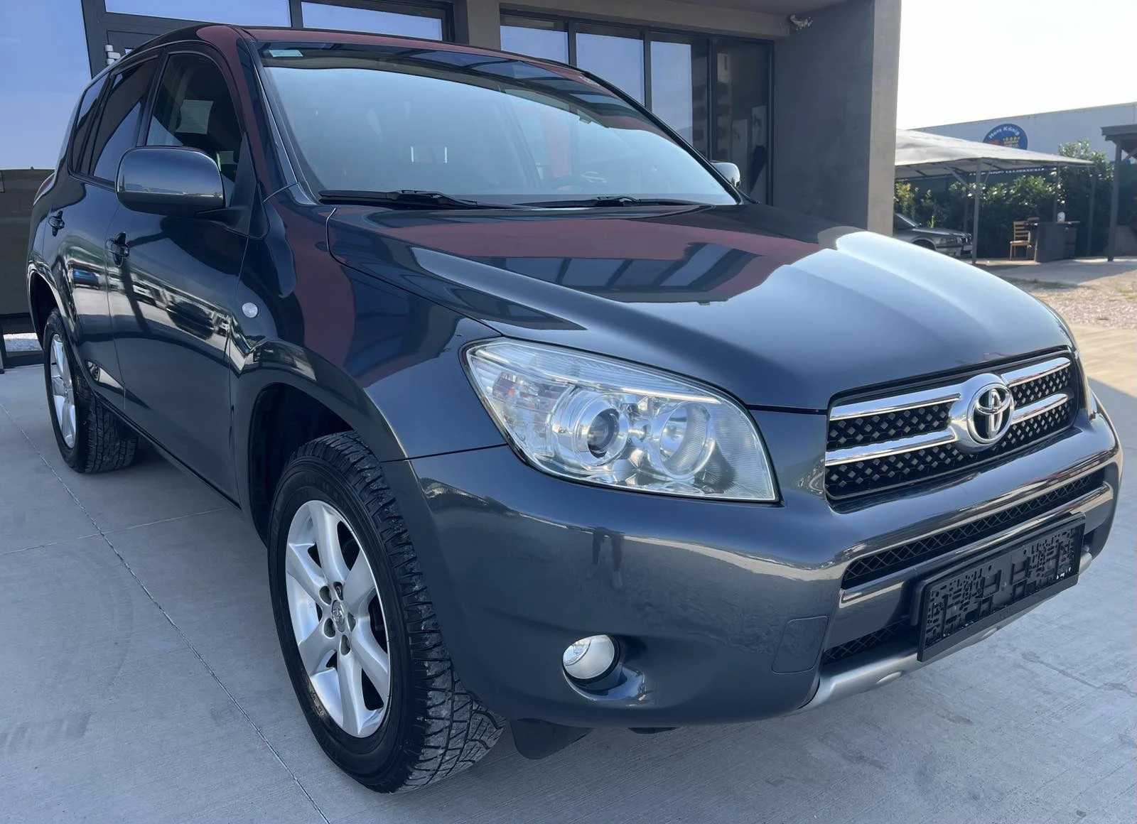 Toyota Rav4 2.0i  4X4ПРОДАДЕНО - изображение 3