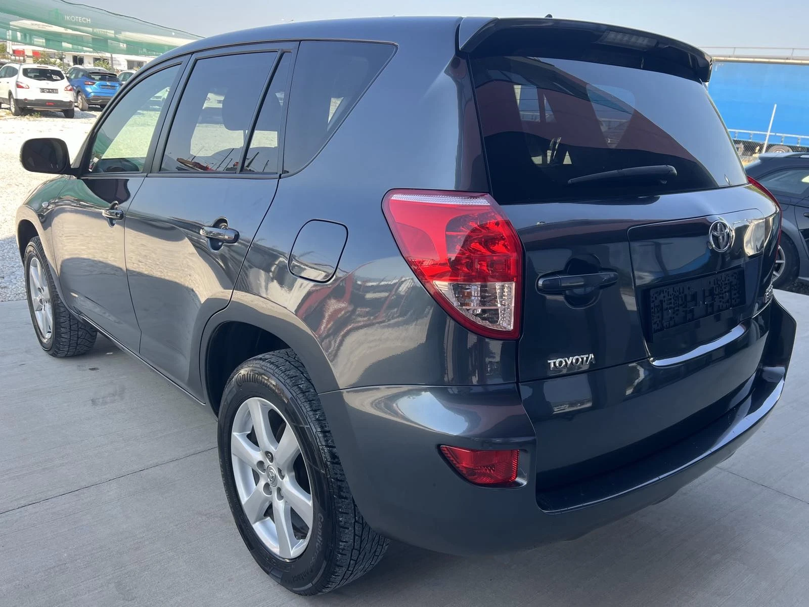 Toyota Rav4 2.0i  4X4ПРОДАДЕНО - изображение 4
