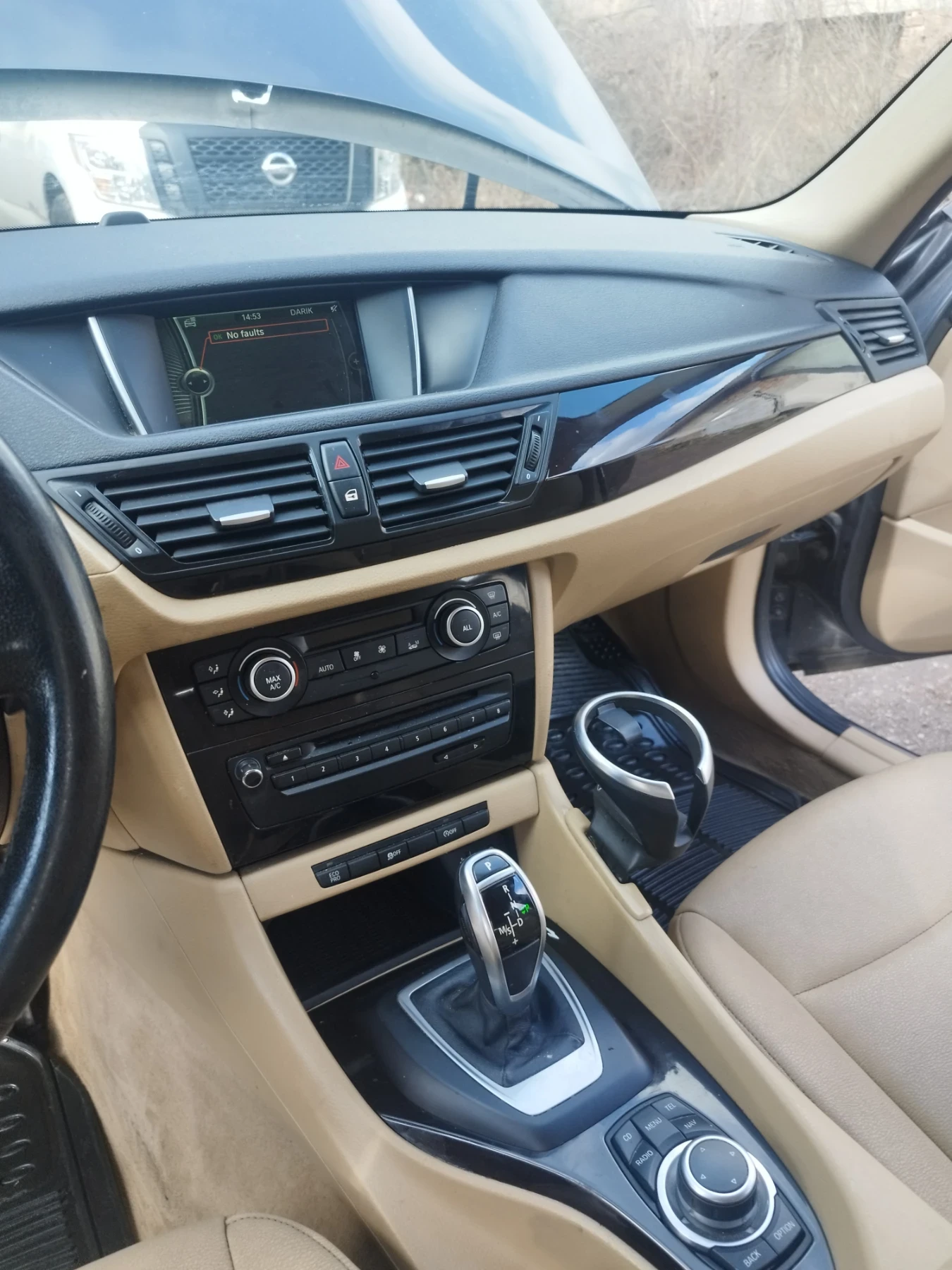 BMW X1, снимка 11 - Автомобили и джипове - 53966696