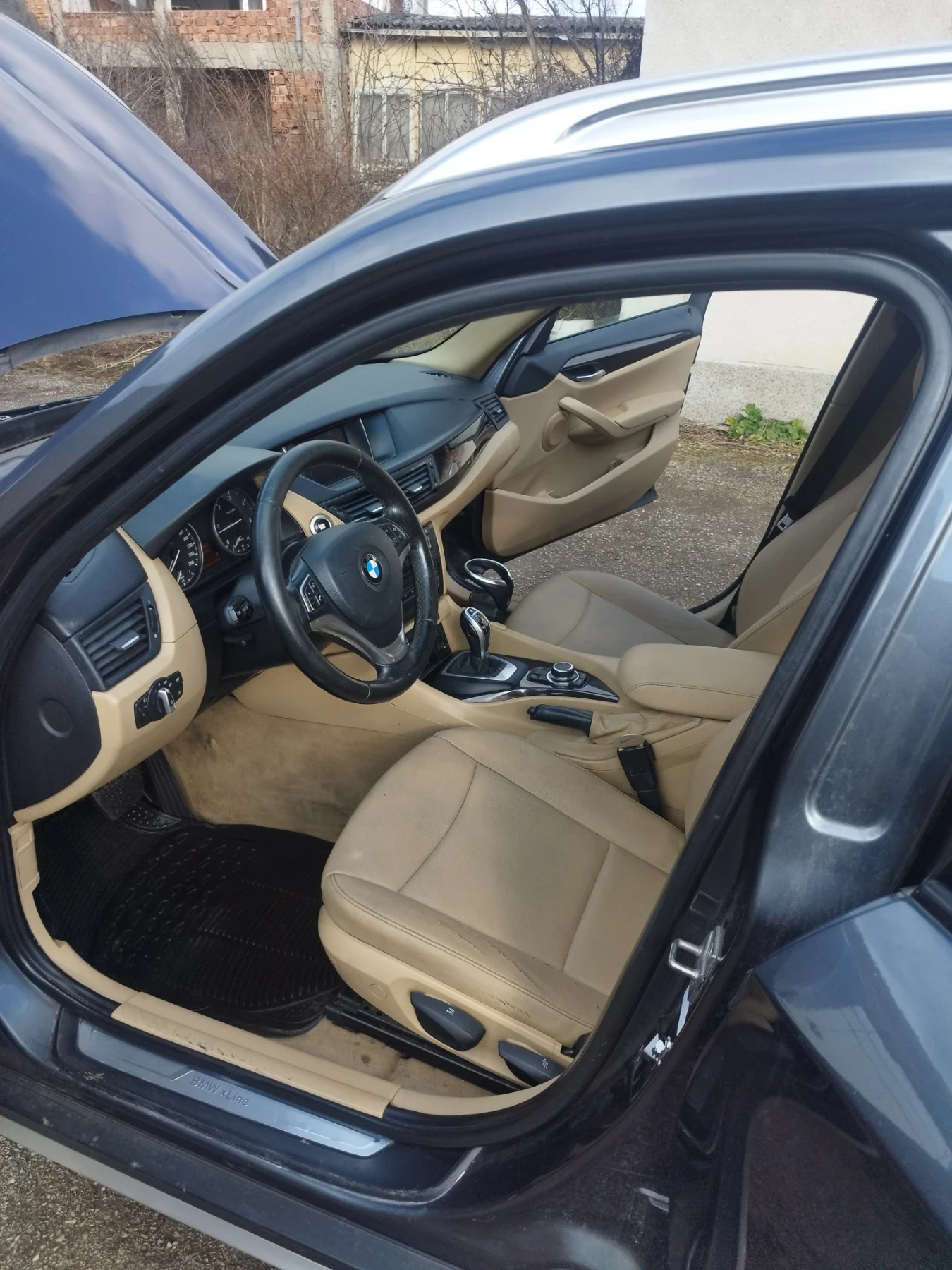 BMW X1, снимка 8 - Автомобили и джипове - 53966696