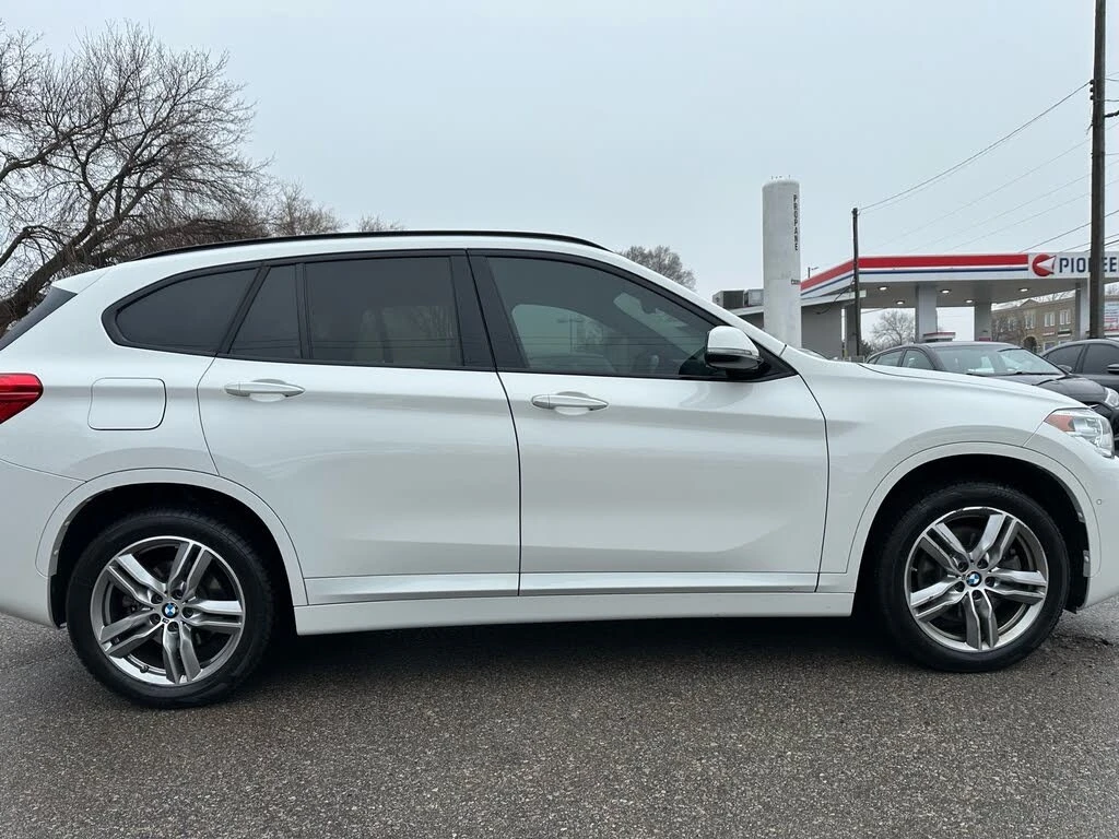 BMW X1 * xDrive * * HeadUp* AвтоКредит* (ЦЕНА ДО БГ), снимка 7 - Автомобили и джипове - 54109287