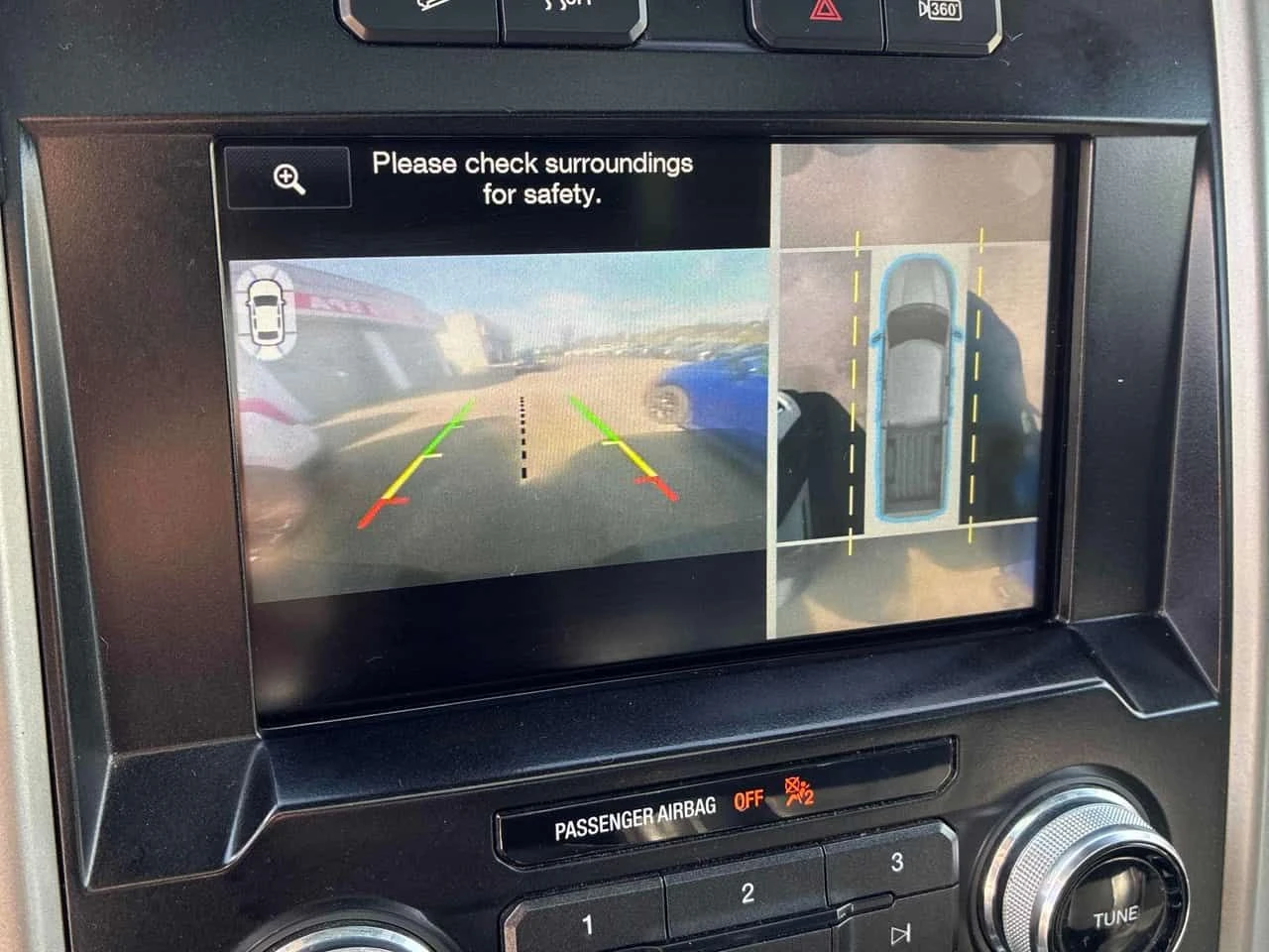 Ford F150 * 4WD SuperCrew 145" Lariat * PANO* KEYLESS* П, снимка 10 - Автомобили и джипове - 54120890