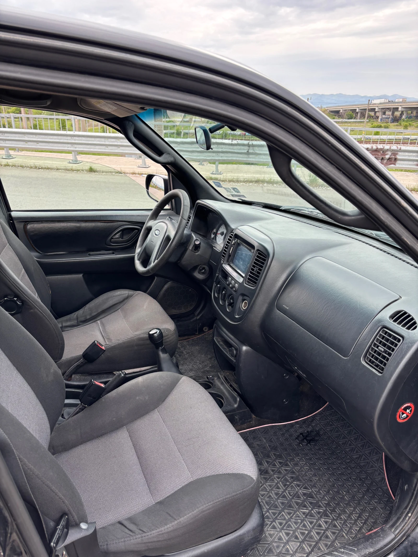 Ford Maverick XLT 2.0 LPG, снимка 7 - Автомобили и джипове - 54453025