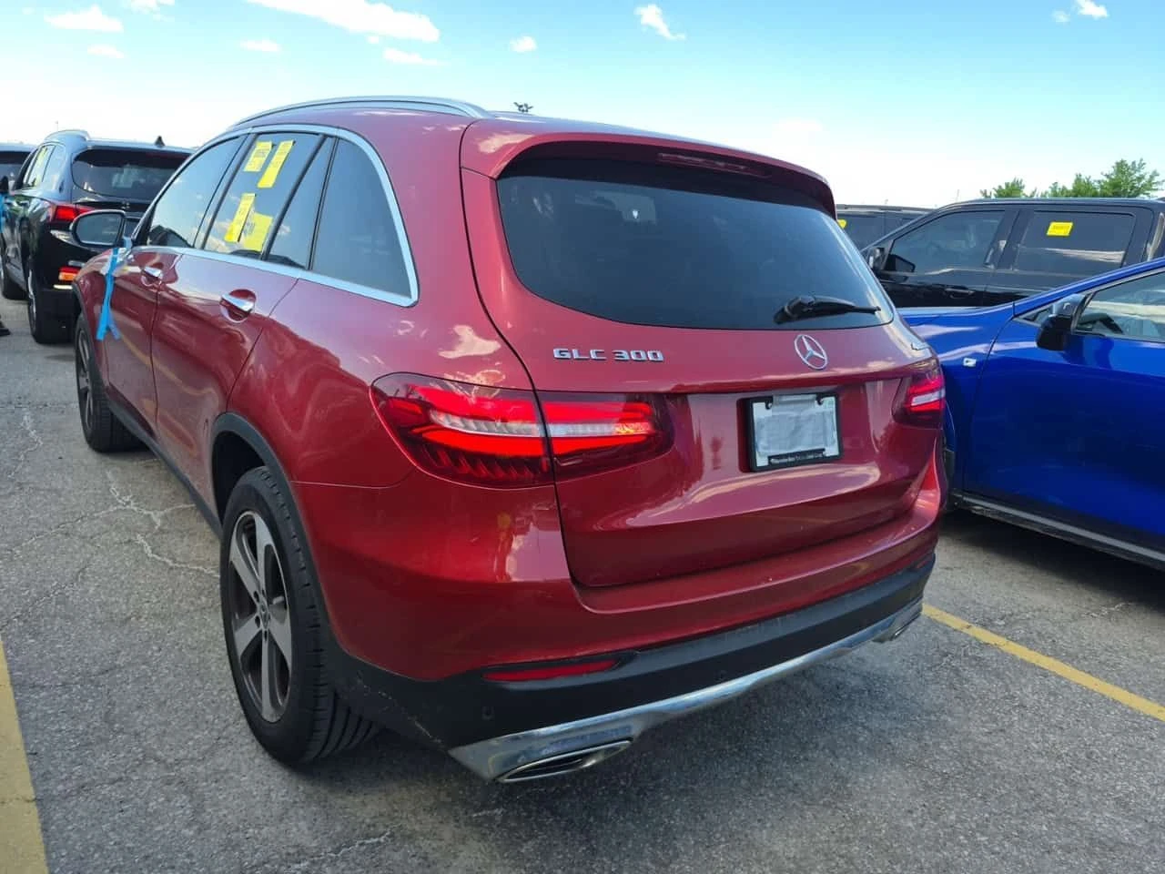 Mercedes-Benz GLC 300 * ГЛАВНО ПРЕДСТАВИТЕЛСТВО* ПАНОРАМА* , снимка 4 - Автомобили и джипове - 54763386