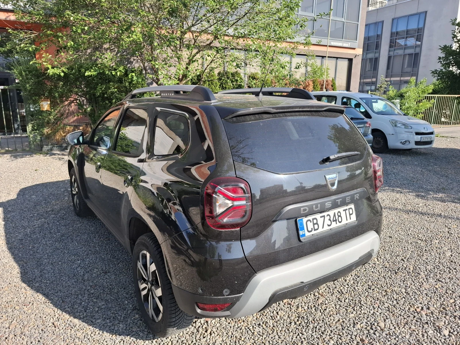 Dacia Duster 1.5 DCI* 4?4 EVRO6D* LED* NAVI* , снимка 4 - Автомобили и джипове - 54924294