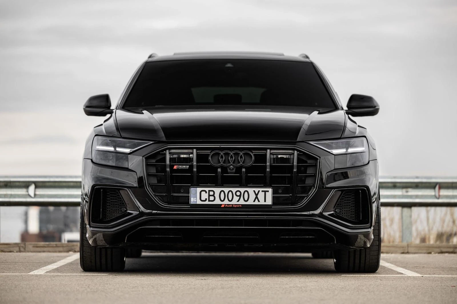 Audi SQ8  shadow black 1 of 1, снимка 5 - Автомобили и джипове - 55166462