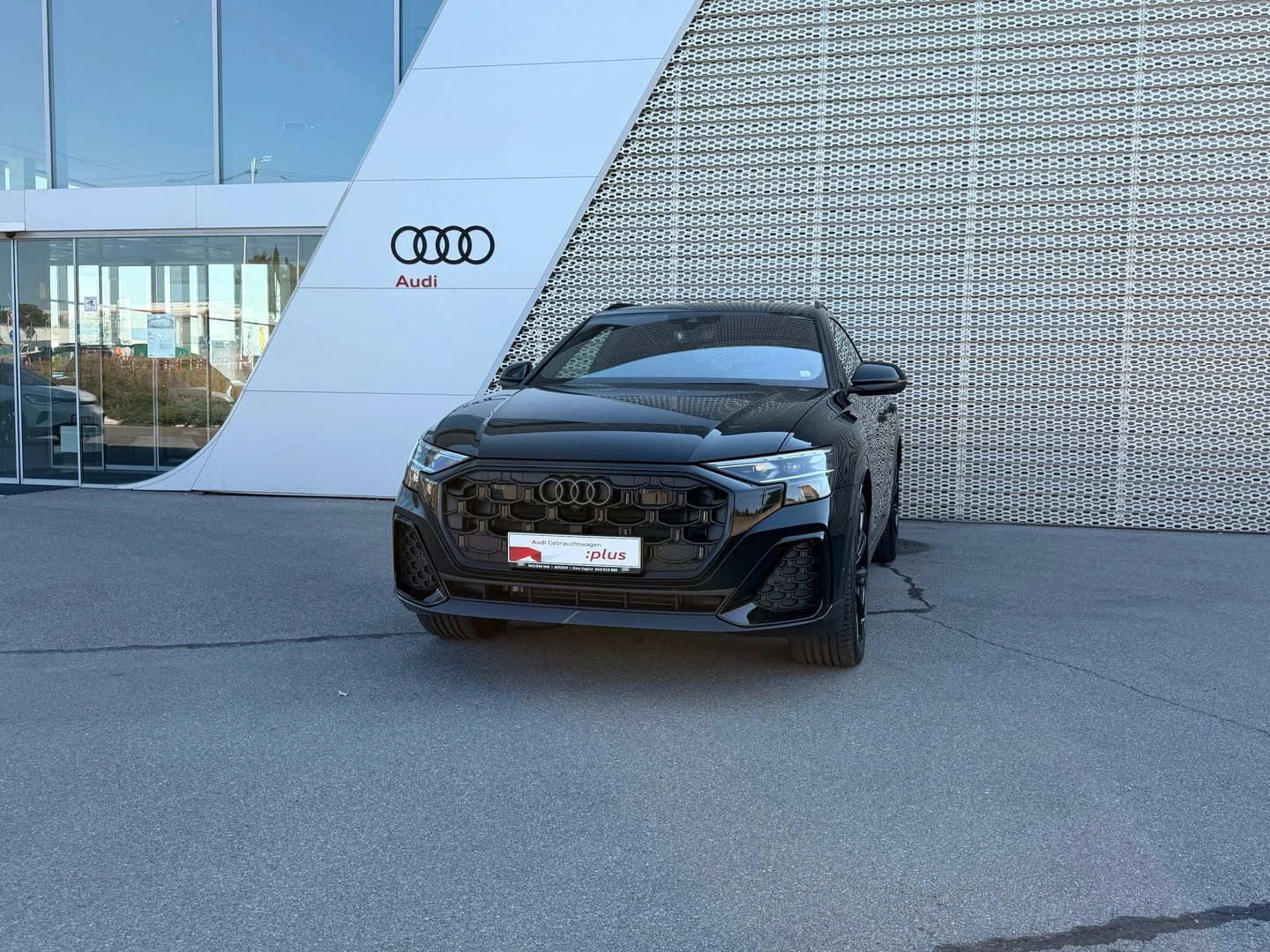 Audi Q8