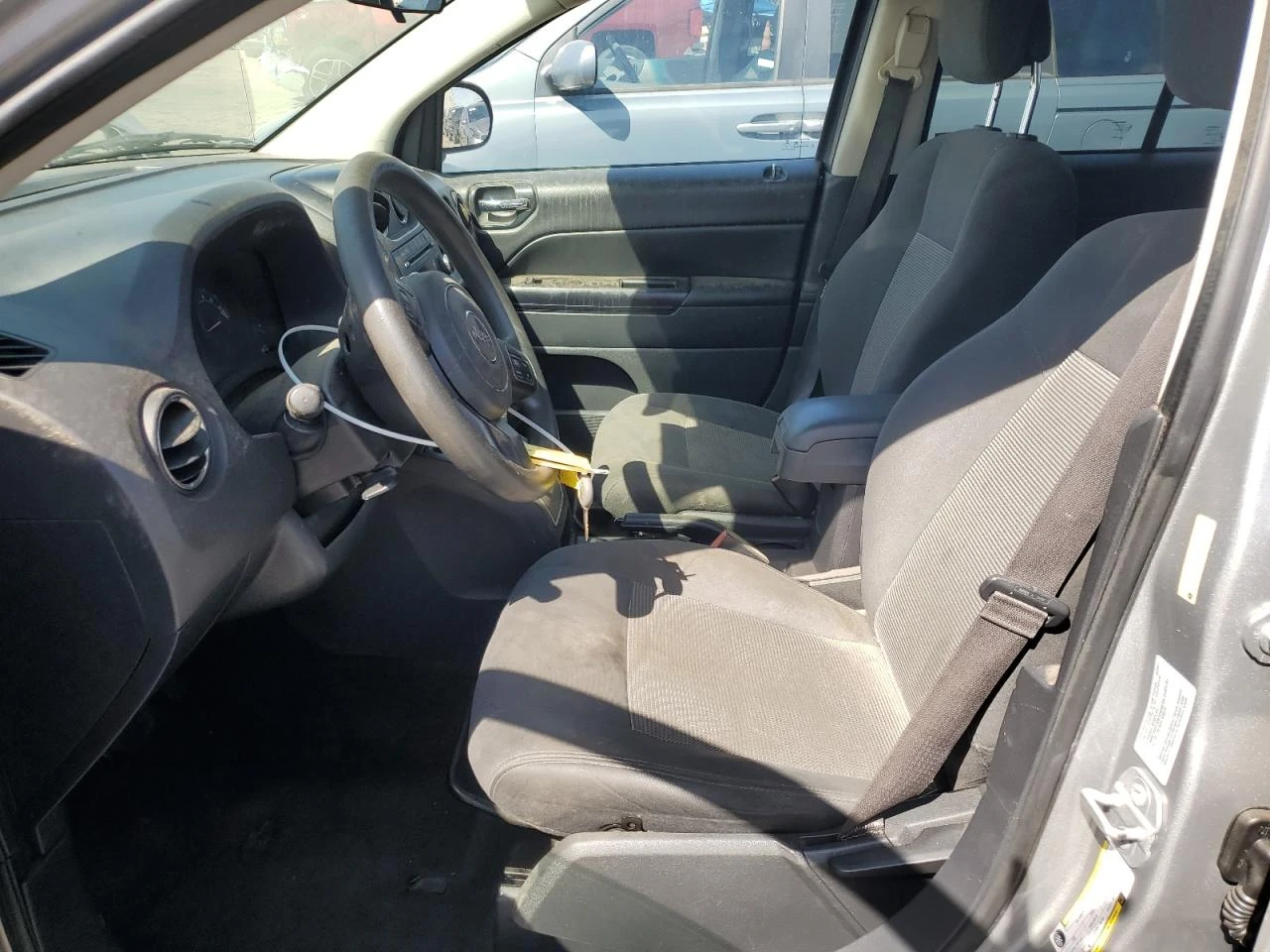 Jeep Compass, снимка 7 - Автомобили и джипове - 55755542