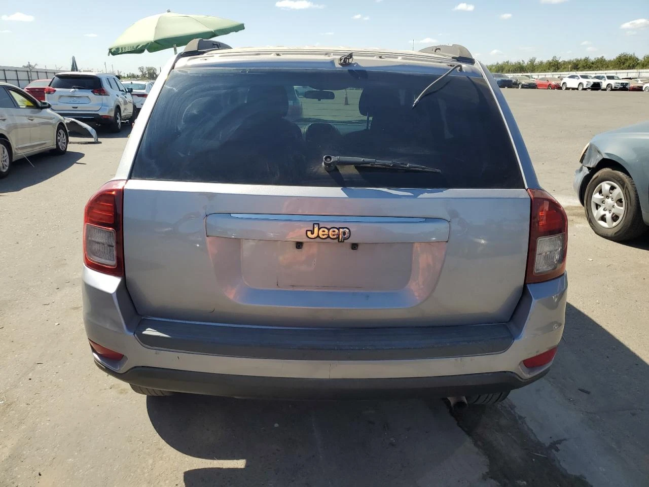Jeep Compass, снимка 6 - Автомобили и джипове - 55755542