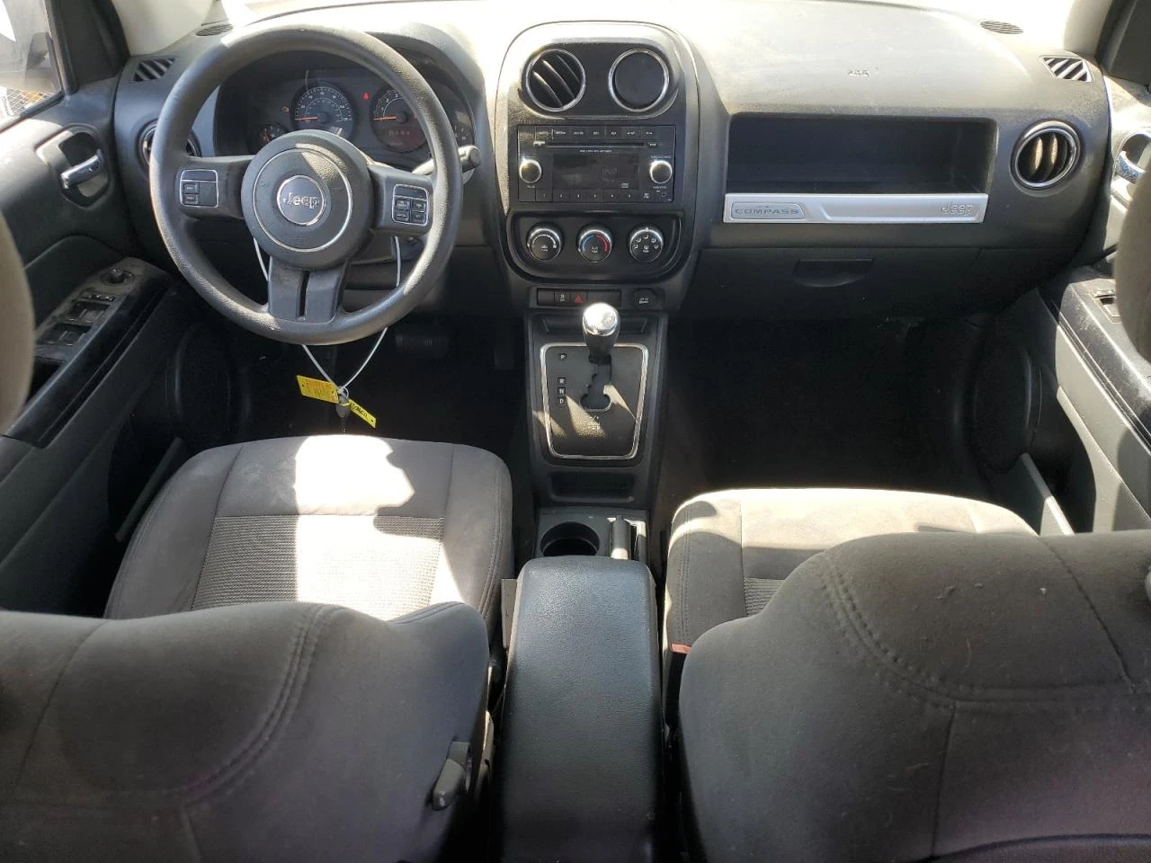Jeep Compass, снимка 8 - Автомобили и джипове - 55755542
