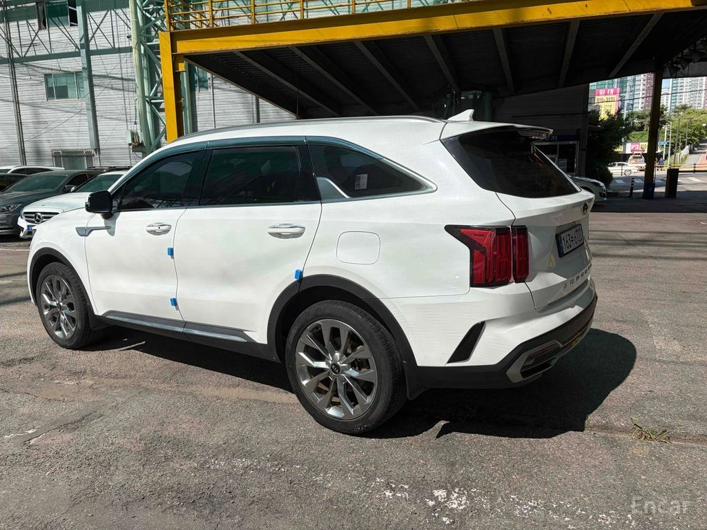Kia Sorento 2.5T* EXCLUSIVE* ОБДУХВАНЕ* ХЕДЪП* 360КАМЕРА* , снимка 2 - Автомобили и джипове - 55969964