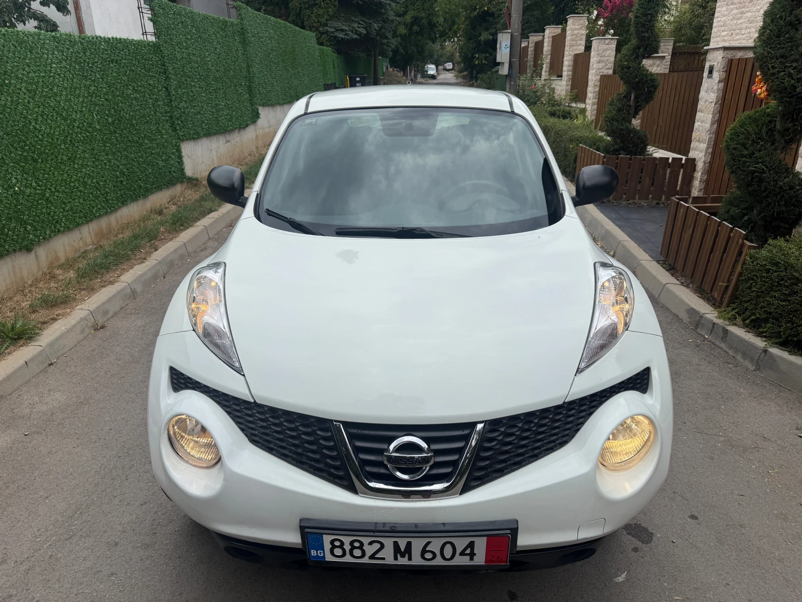 Nissan Juke 1.6 Бензин / Газ метан, снимка 3 - Автомобили и джипове - 56046174