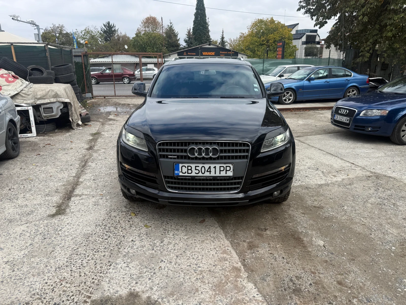 Audi Q7, снимка 2 - Автомобили и джипове - 56551521