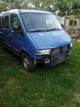  Renault Master