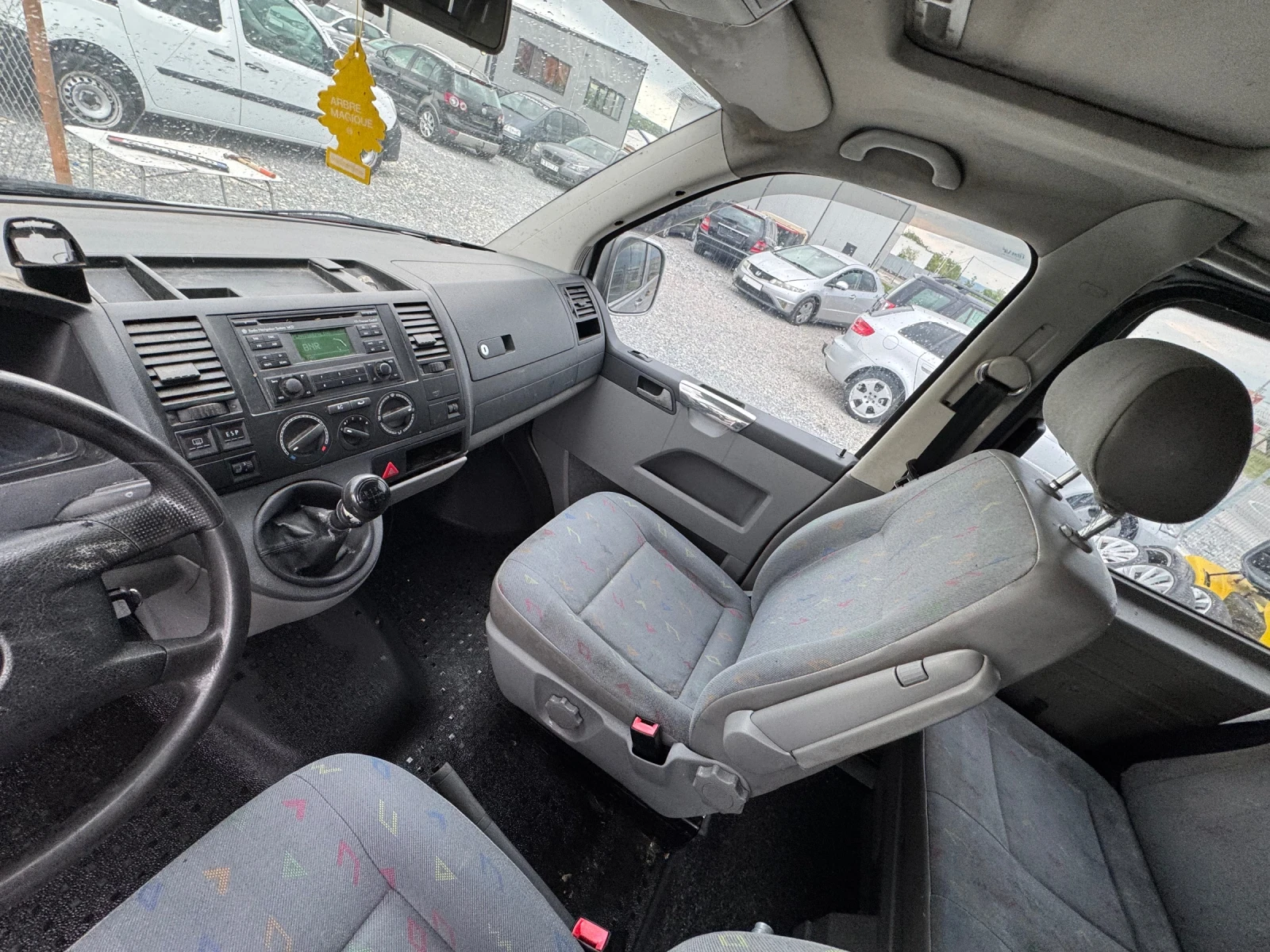 VW T5 2.5TDI 131, снимка 9 - Бусове и автобуси - 54632864