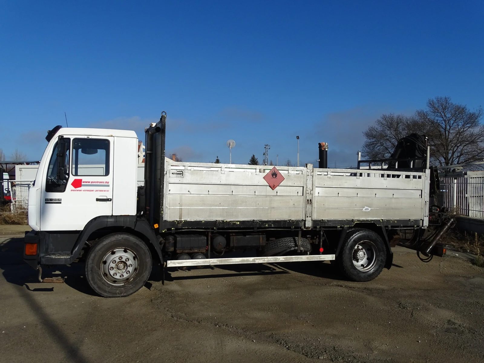 Man 14 264 * БОРДОВИ С КРАН* , снимка 9 - Камиони - 54604700