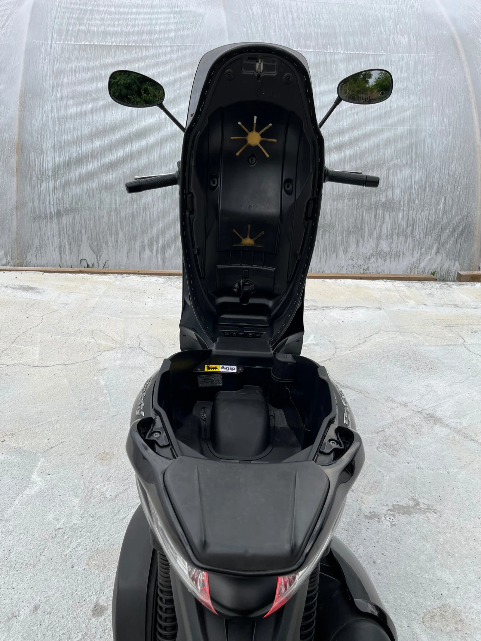 Piaggio Beverly, снимка 14 - Мотоциклети и мототехника - 54895039