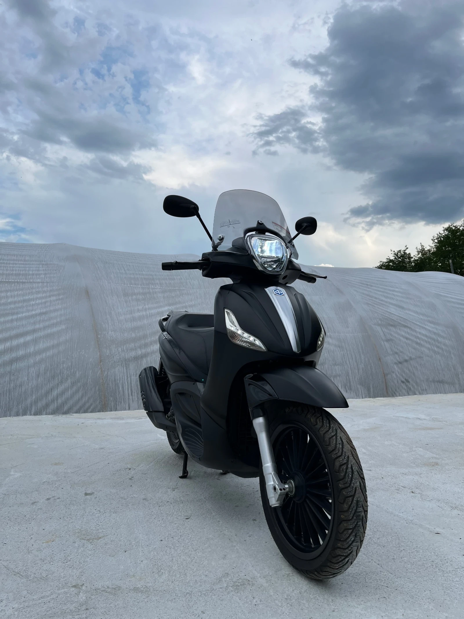 Piaggio Beverly, снимка 9 - Мотоциклети и мототехника - 54895039