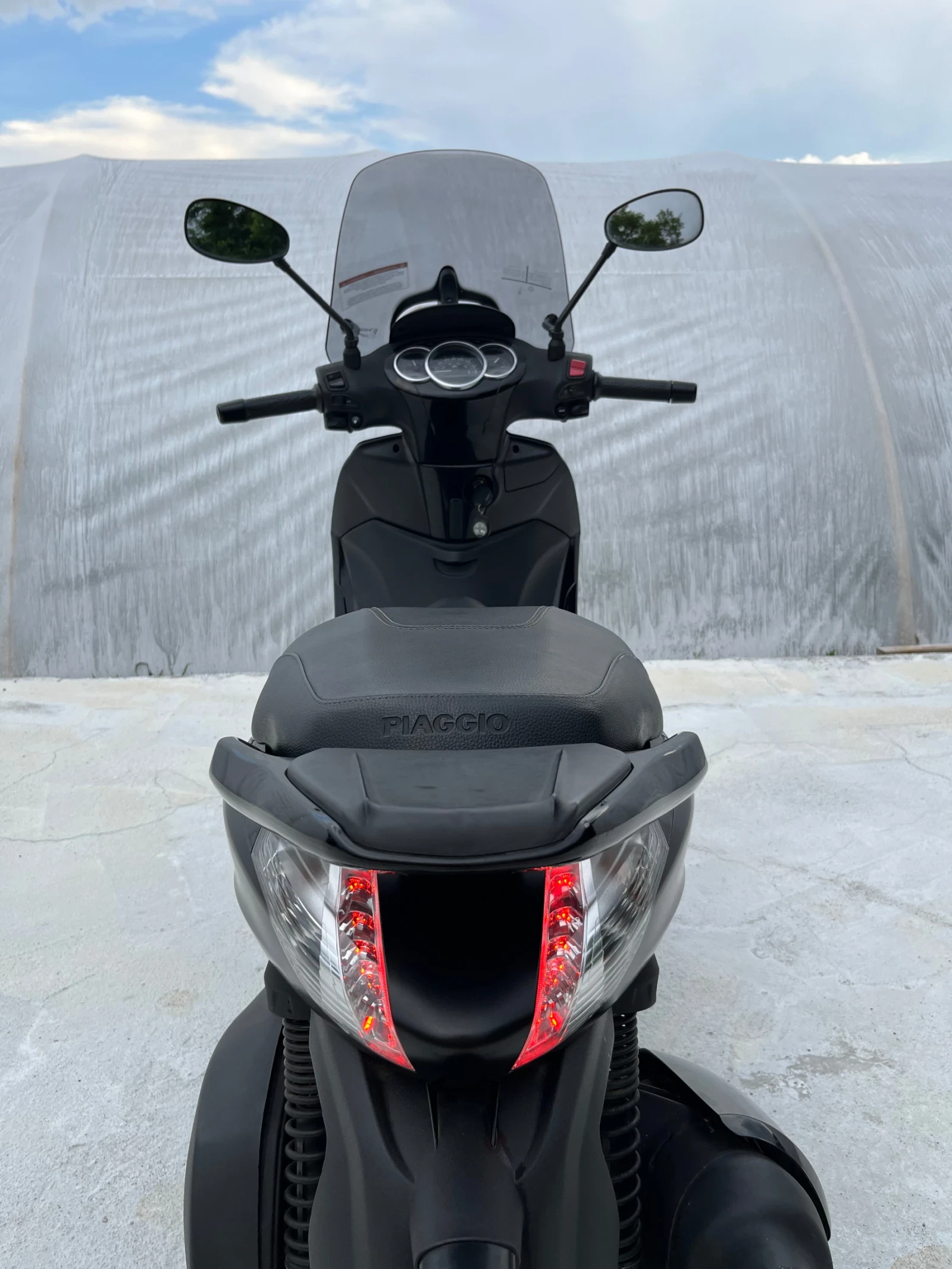 Piaggio Beverly, снимка 6 - Мотоциклети и мототехника - 54895039