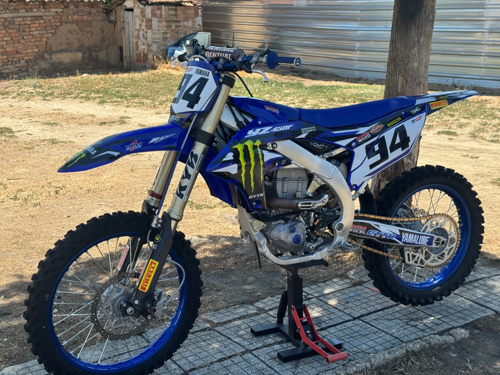 Yamaha Yzf