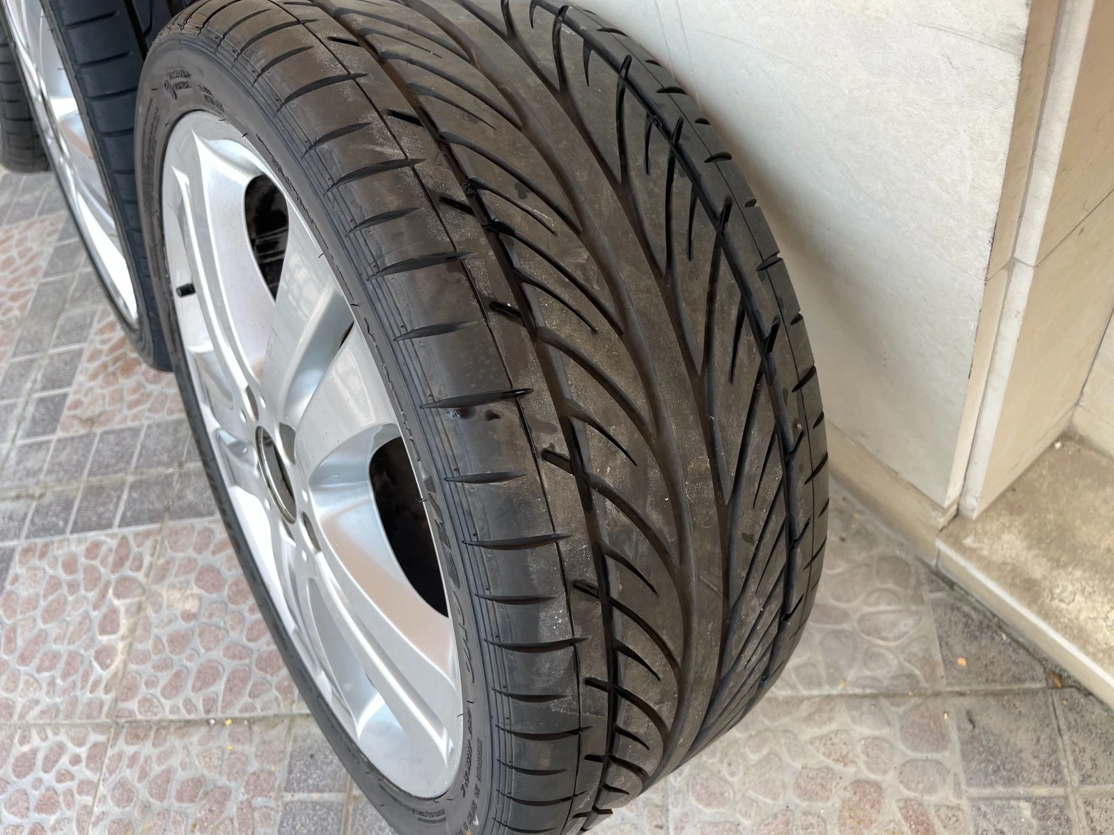   255/35R18  Mercedes-Benz | Mobile.bg   5