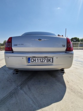 Chrysler 300c, снимка 12