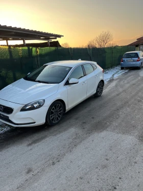Volvo V40 2.0 190кс