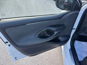 Toyota Yaris 1, 5Hybrid, Led, Digital, Distronic, 85000км, Сер. - 12900 € / 25230.21 лв. - 72161887 10