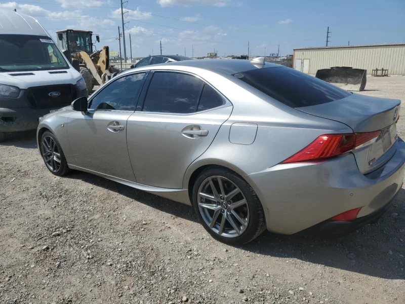 Lexus IS 300, снимка 2 - Автомобили и джипове - 47618267